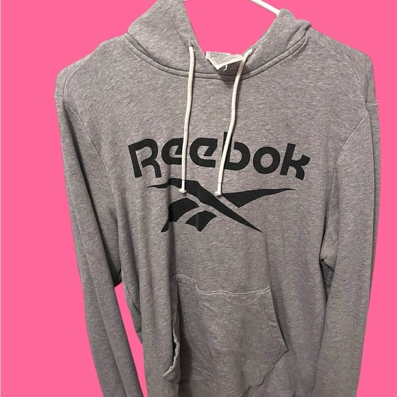 Reebok Heather Gray Sweatshirt - Picture 1 of 6